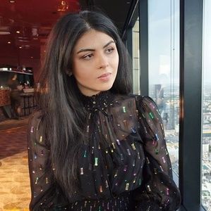 Meet your Posher, Zoe